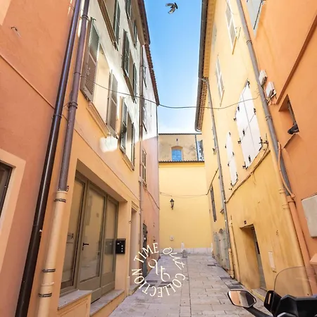 Sainte Anne 3 Apartment *