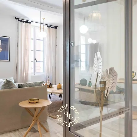 Sainte Anne 3 Apartment *